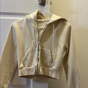 BRANDY MELVILLE WOMANS CROPPED ZIP UP